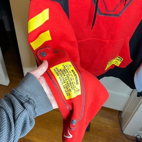 Her Universe Marvel Black Panther: Wakanda Forever Ironheart Cosplay Hoodie Plus - Picture 5 of 6